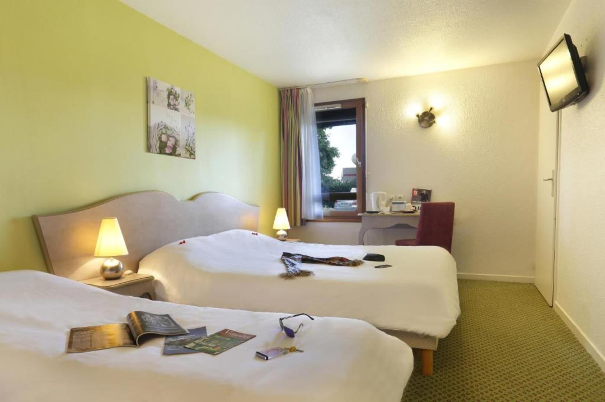 Hotel Ikar - Fasthotel 2*