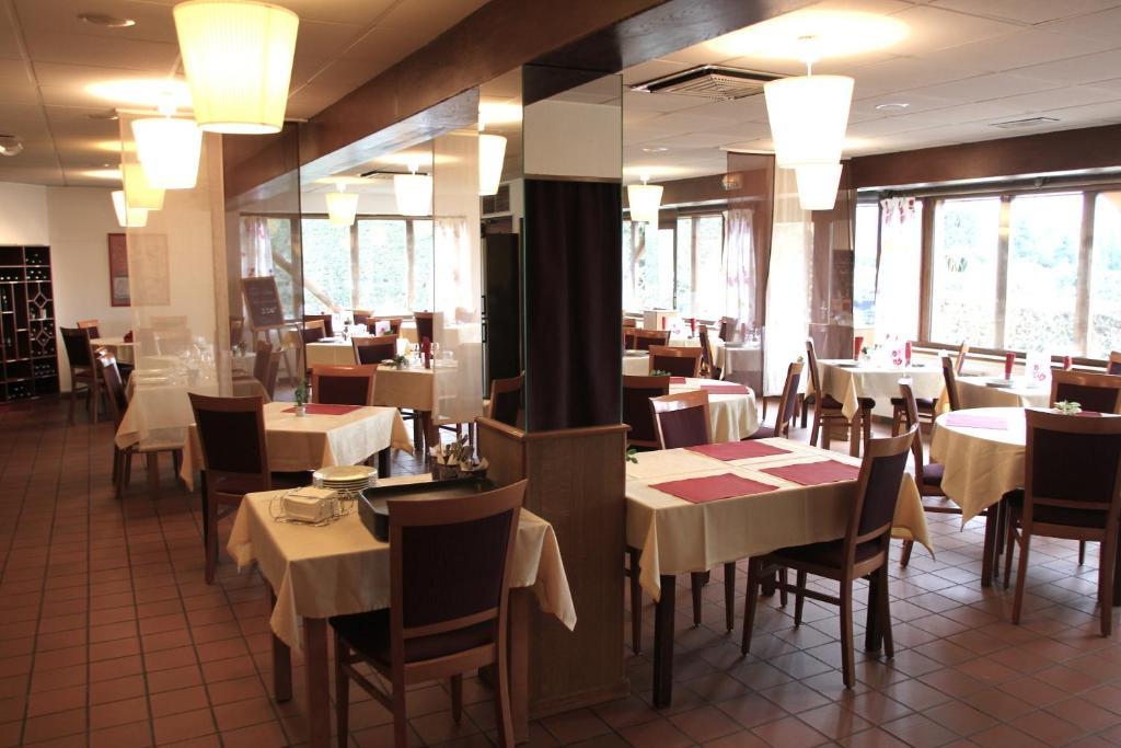 Hotel Ikar - Fasthotel 2*