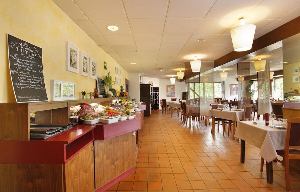 Ikar - Fasthotel 2*